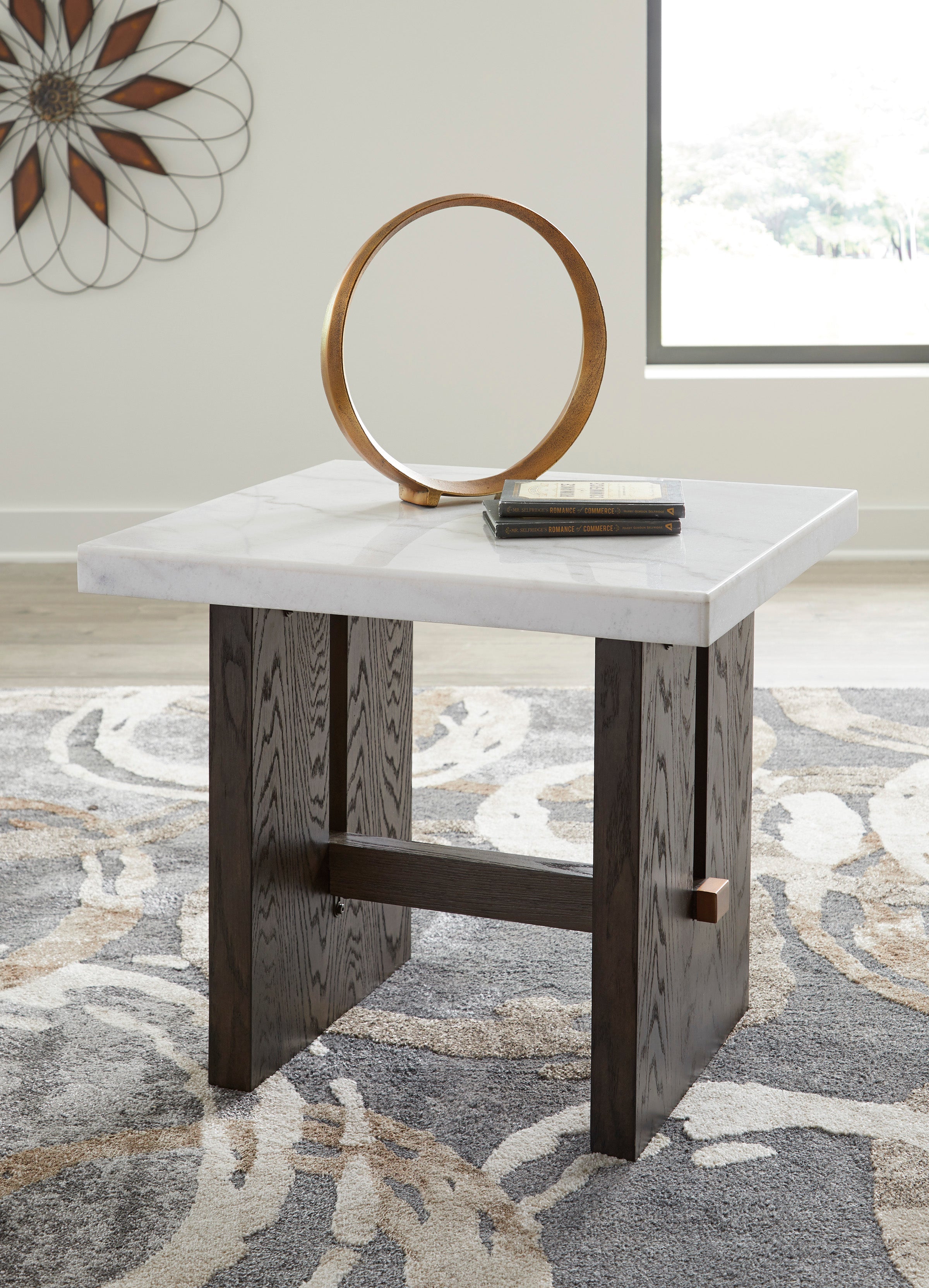 End / Sides Tables