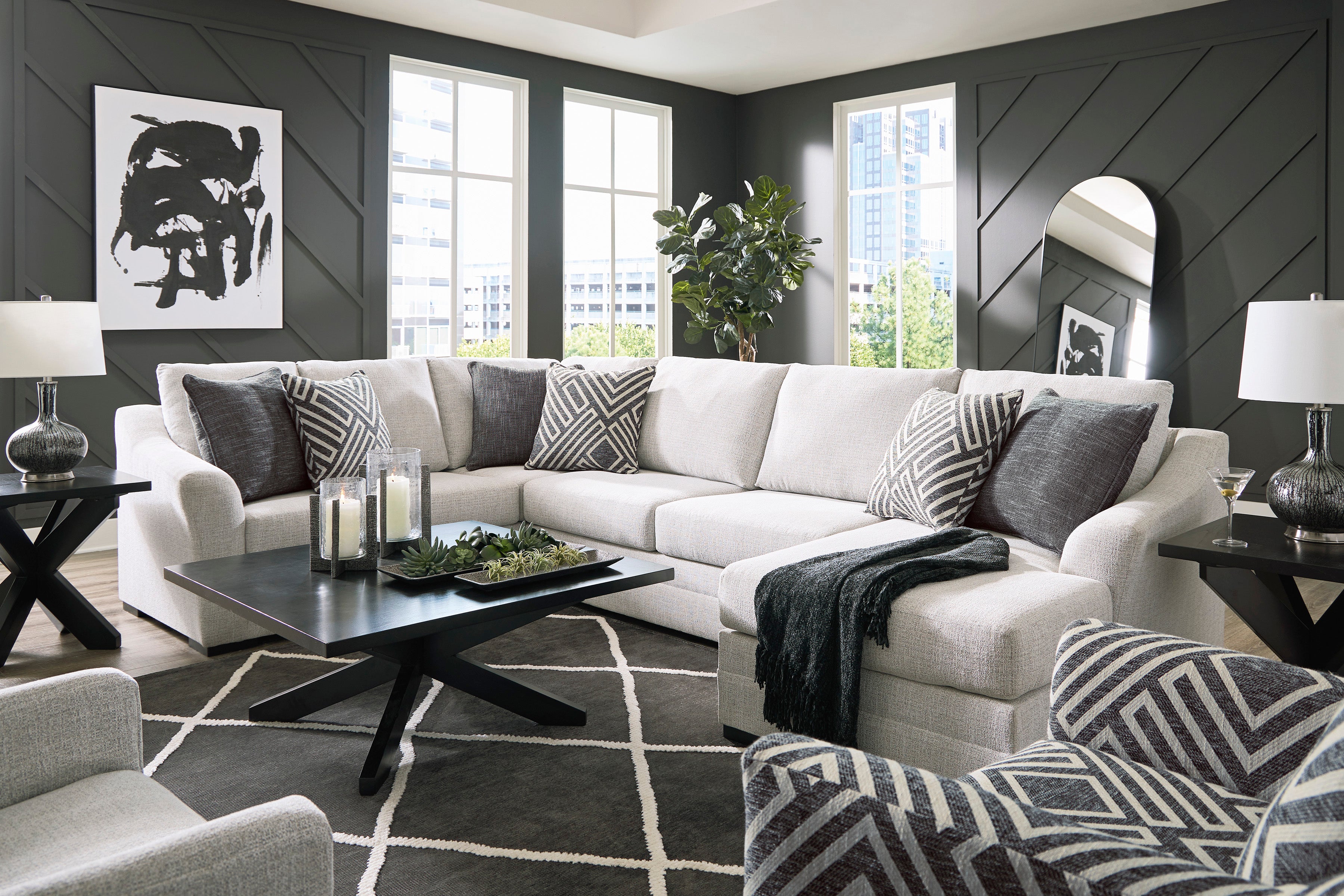 Koralynn 3-Piece Sectional with Chaise