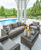 Oasis Court Sofa set