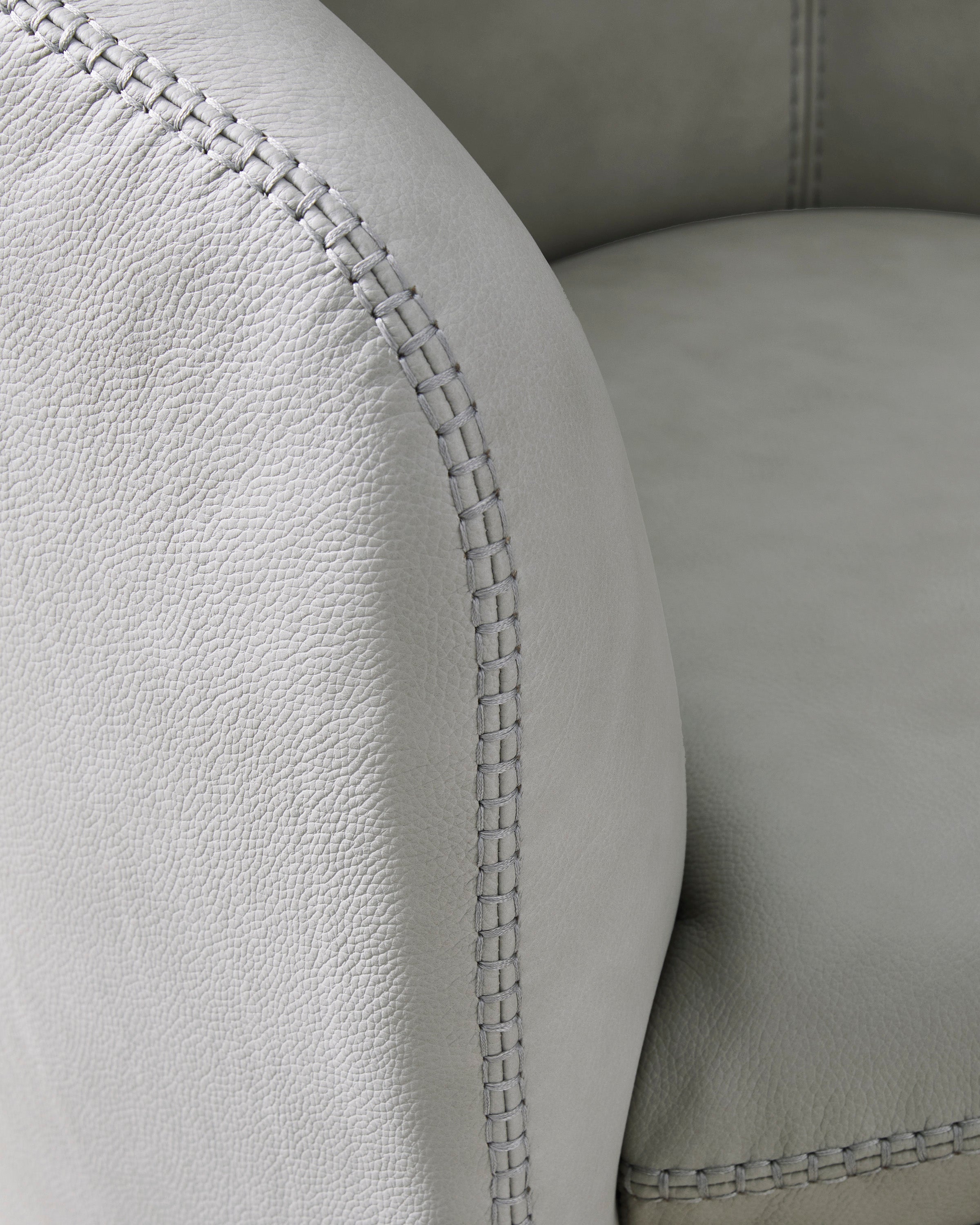 Kierreys Swivel Accent Chair